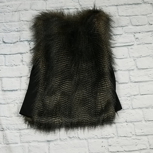 Forever 21 Vest - Picture 2 of 6